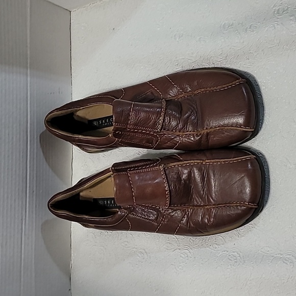 Skechers Men's Leather Loafers Size 11 - Picture 1 of 8